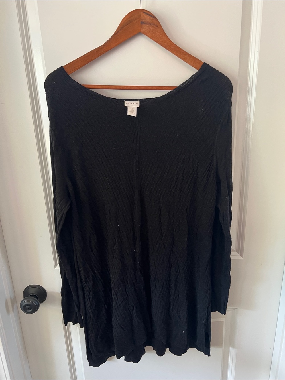 Chico's Black Long Sleeve Scoop Neck Tunic